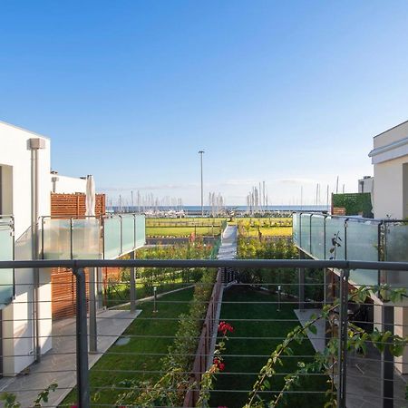H11 Luxury 12B Porto - Piscina - Jacuzzi Santo Stefano al Mare Exterior foto