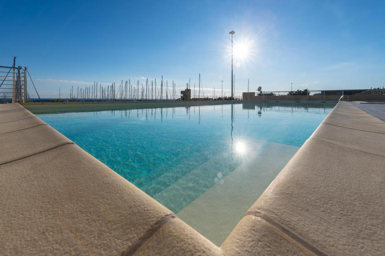H11 Luxury 12B Porto - Piscina - Jacuzzi Santo Stefano al Mare Exterior foto